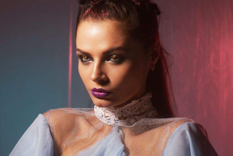 උත්සව මැක්අප්